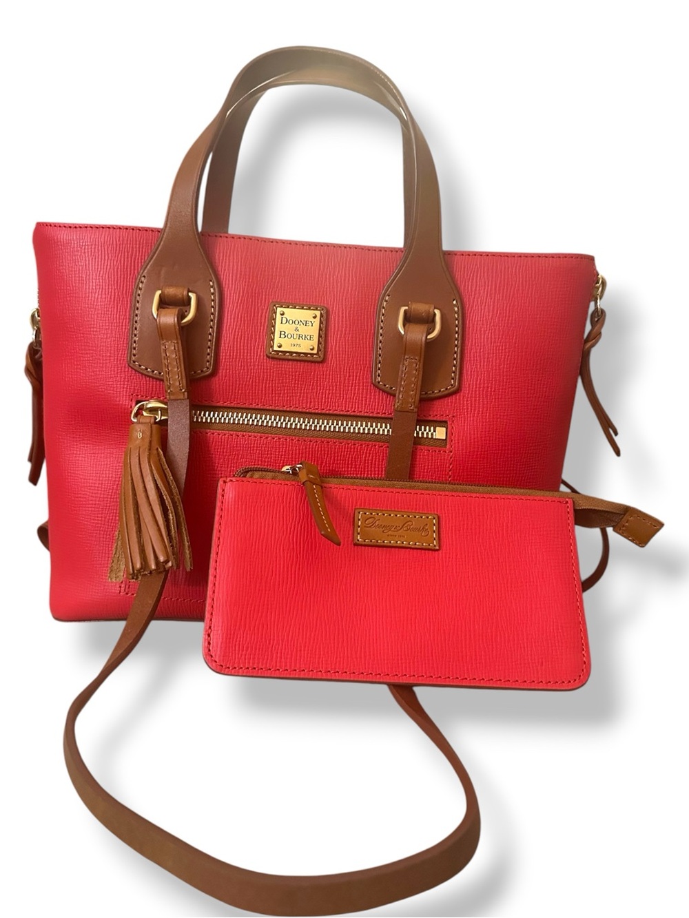 Dooney & Bourke Geranium Saffiano Leather Wristlet w/Vachetta Trim New - Picture 7 of 15